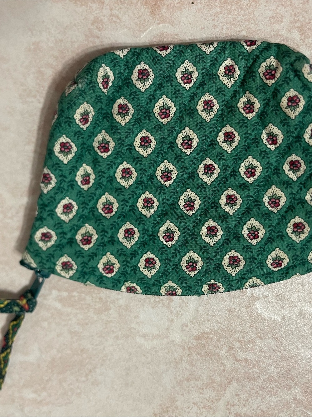 Vera Bradley retired Greenfield cCosmetic Pouch - Picture 3 of 6